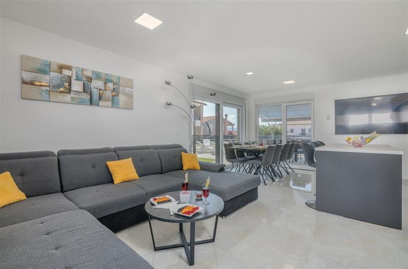 House K1, for 8 persons