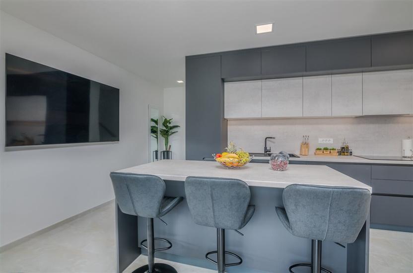 House K1, for 8 persons