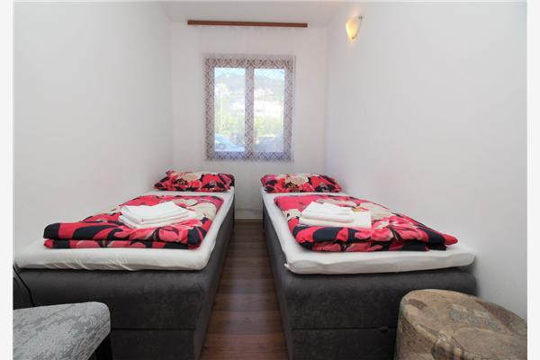 Lägenhet A1, för 5 personer