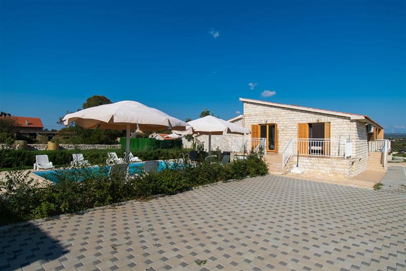 House Stone Curlew 4