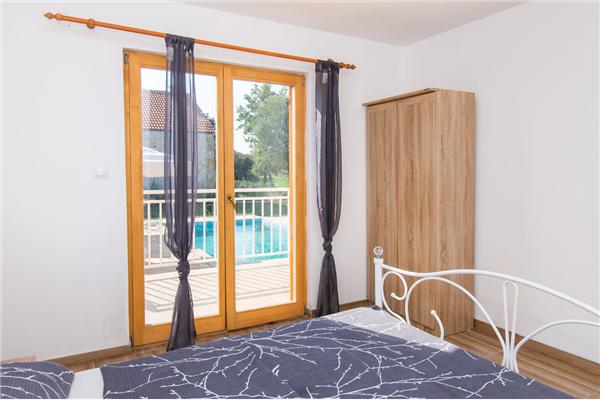 House K1, for 8 persons