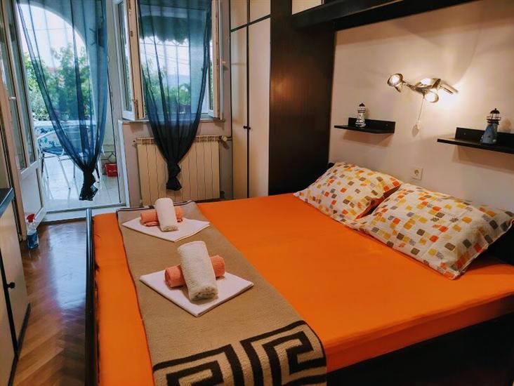 Apartment A2, for 3 persons