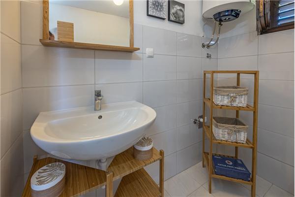 Apartment A2, for 3 persons