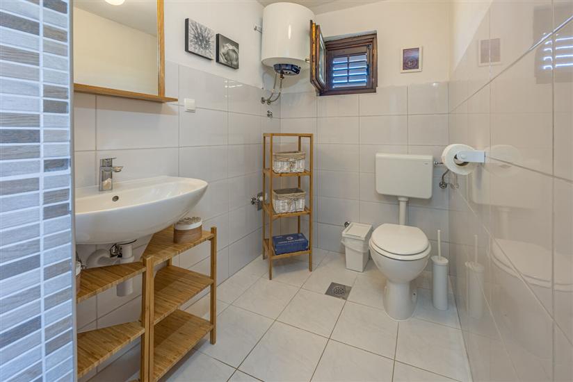 Apartment A2, for 3 persons