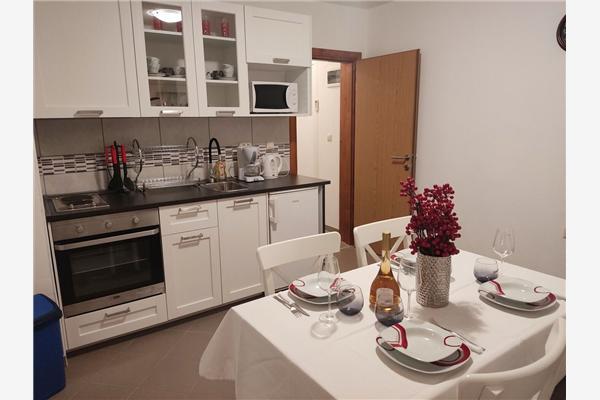 Apartment A2, for 3 persons