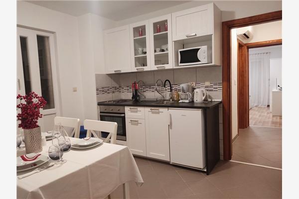Apartment A2, for 3 persons