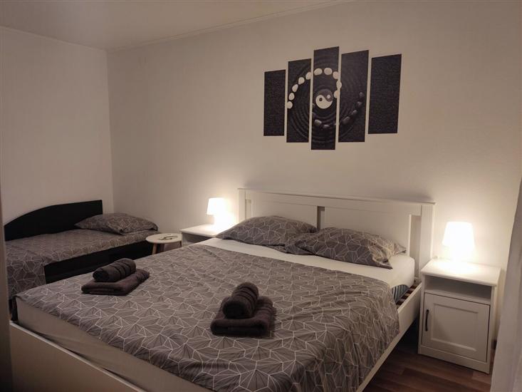 Apartment A2, for 3 persons