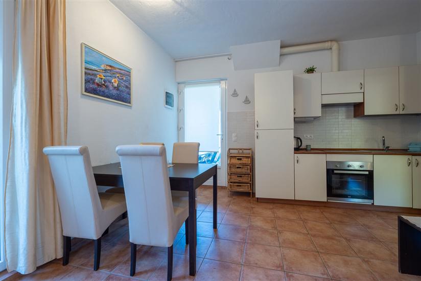 Apartment A1, for 4 persons