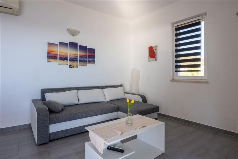 Apartment A3, for 6 persons