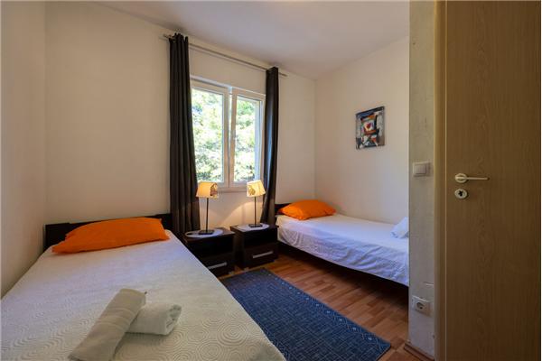 Apartment A3, for 6 persons