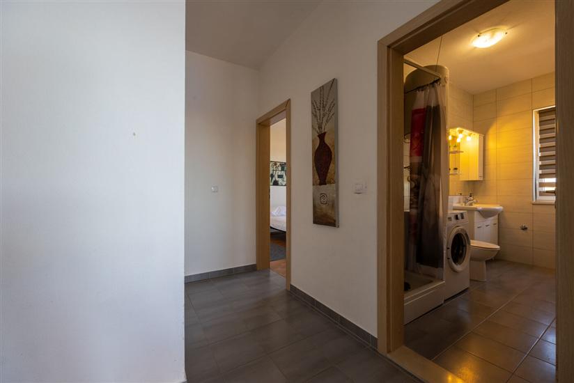 Apartment A3, for 6 persons