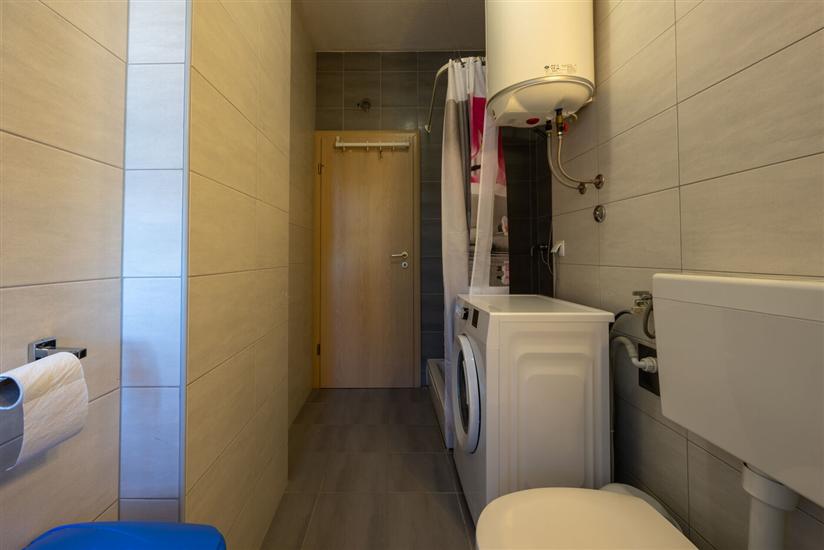 Apartment A3, for 6 persons