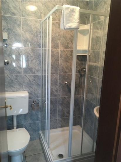 Room S1, for 2 persons