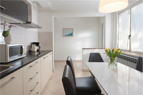 Apartment A4, for 5 persons