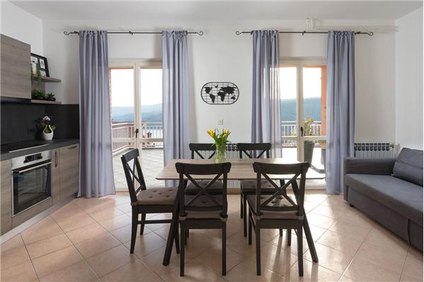 Apartment A5, for 5 persons