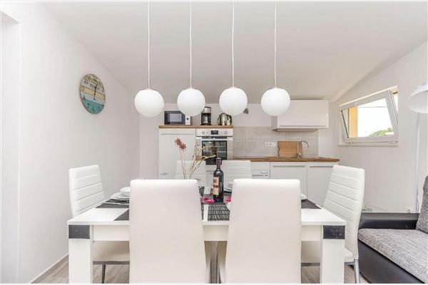 Apartman A2, za 5 osoba/e