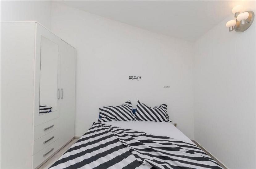 Apartman A2, za 5 osoba/e