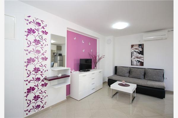 Apartment A4, for 3 persons