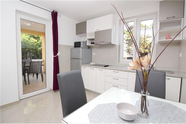 Apartment A4, for 3 persons