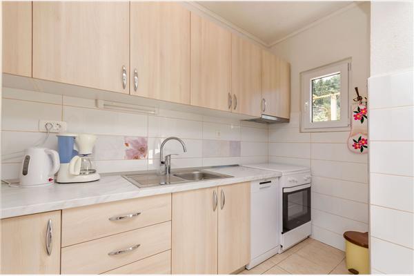 Apartment A1, for 5 persons