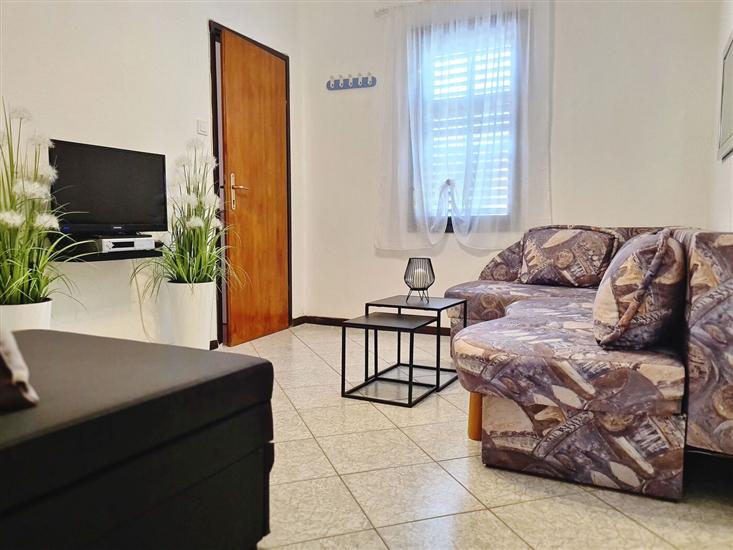 Apartment A1, for 3 persons