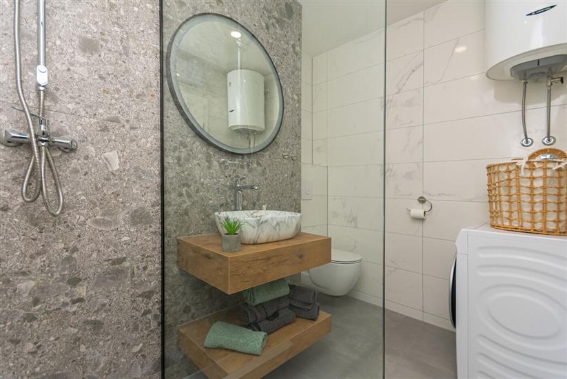 Apartment A1, for 3 persons