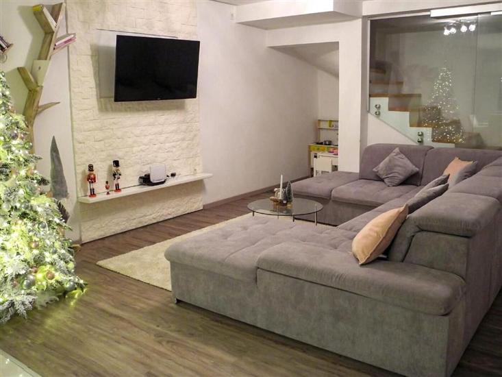 House K1, for 8 persons