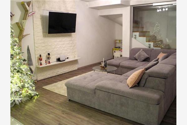 House K1, for 8 persons