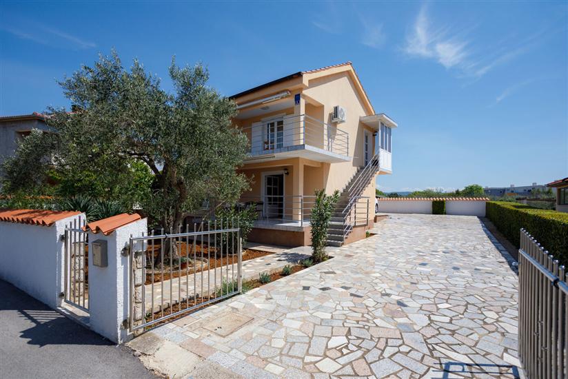 Апартаменты Bakran