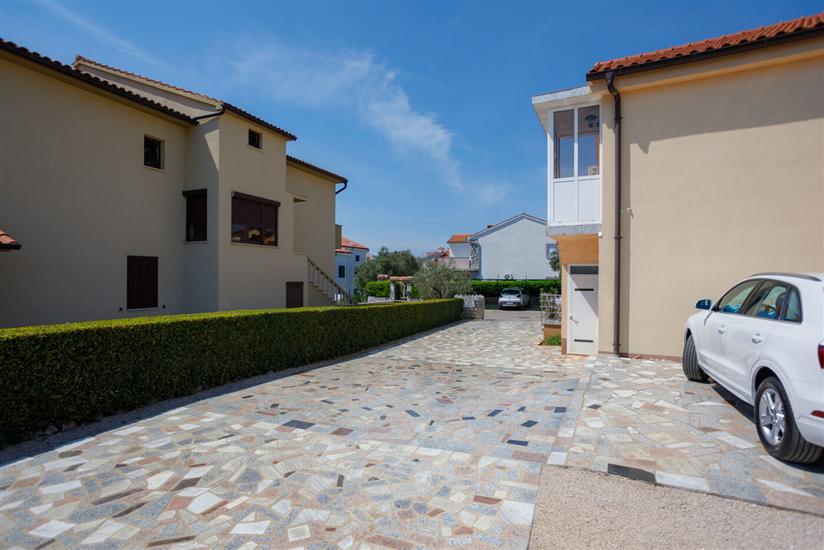 Апартаменты Bakran