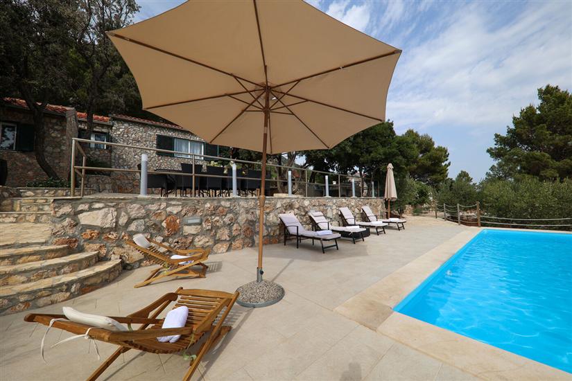 House Skaramuca Village Luxury Resort