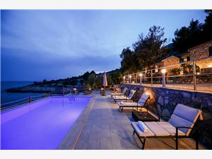 House Dingač Village Resort Peljesac, Size 200.00 m2, Accommodation with pool, Airline distance to the sea 20 m