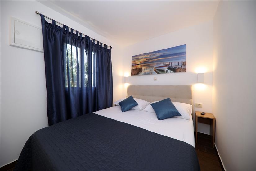 House K1, for 8 persons