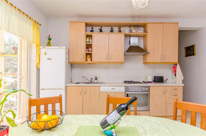 Apartment A1, for 6 persons