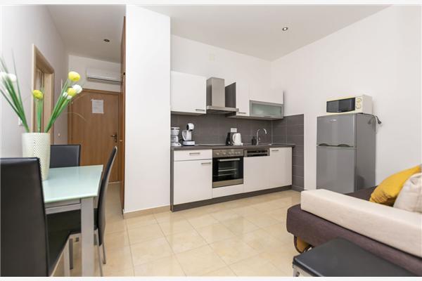 Apartment A4, for 6 persons
