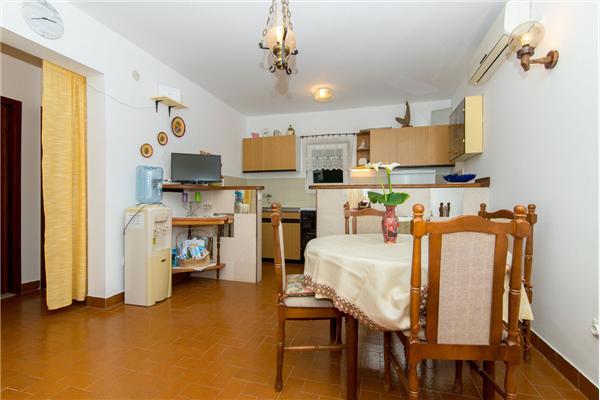 Apartment A1, for 4 persons