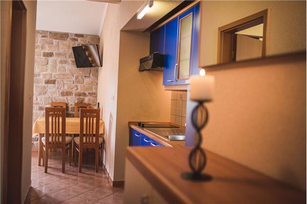 Apartment A1, for 5 persons