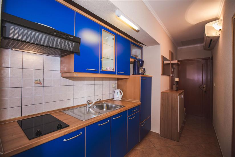 Apartment A1, for 5 persons