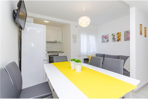 Apartment A3, for 5 persons
