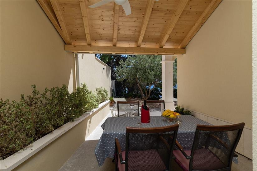 Apartment A4, for 6 persons