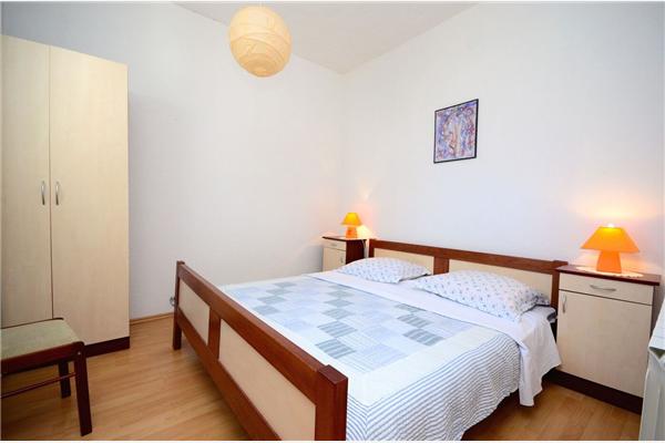 Apartment A2, for 4 persons