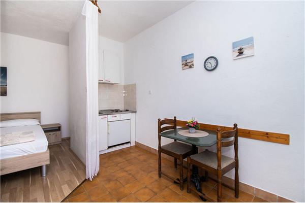 Apartment A2, for 2 persons