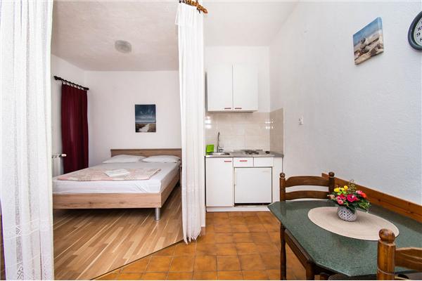 Apartment A2, for 2 persons