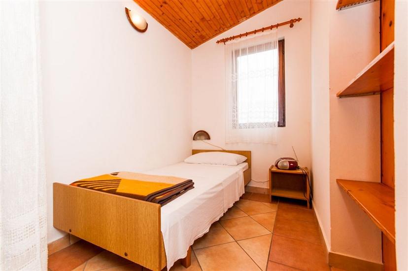 Apartment A4, for 4 persons