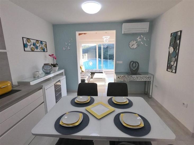 Apartment A1, for 4 persons