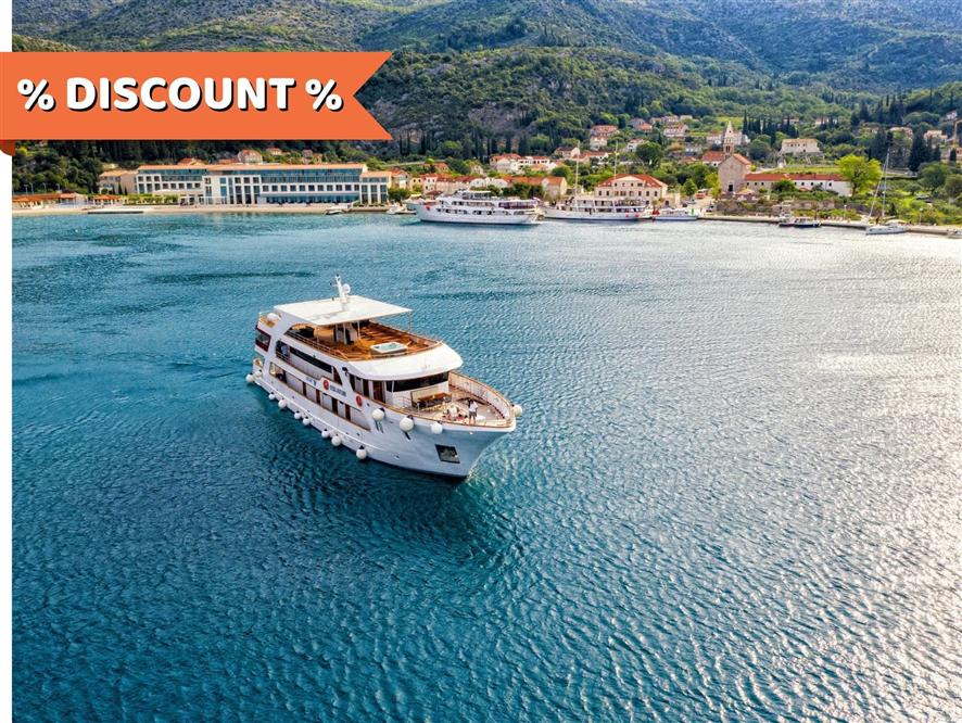 Luxury-ship-Equator-discount