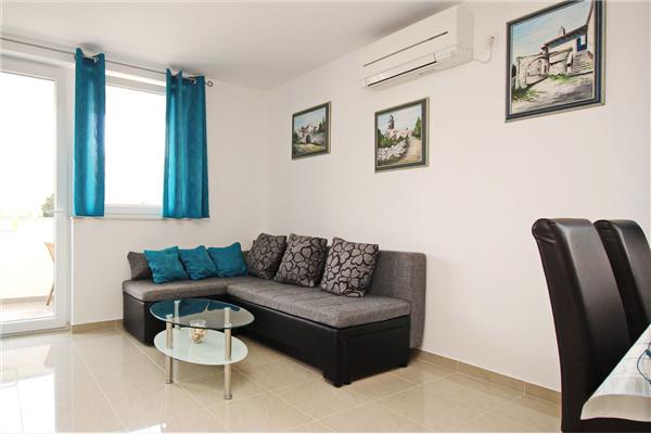 Apartment A2, for 5 persons