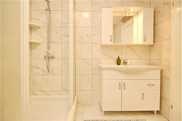 Apartment A2, for 5 persons