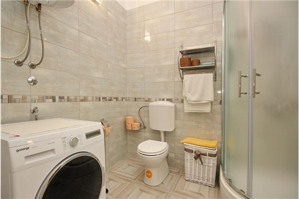 Apartment A3, for 5 persons