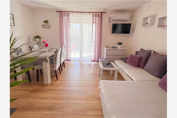 Apartment A1, for 4 persons